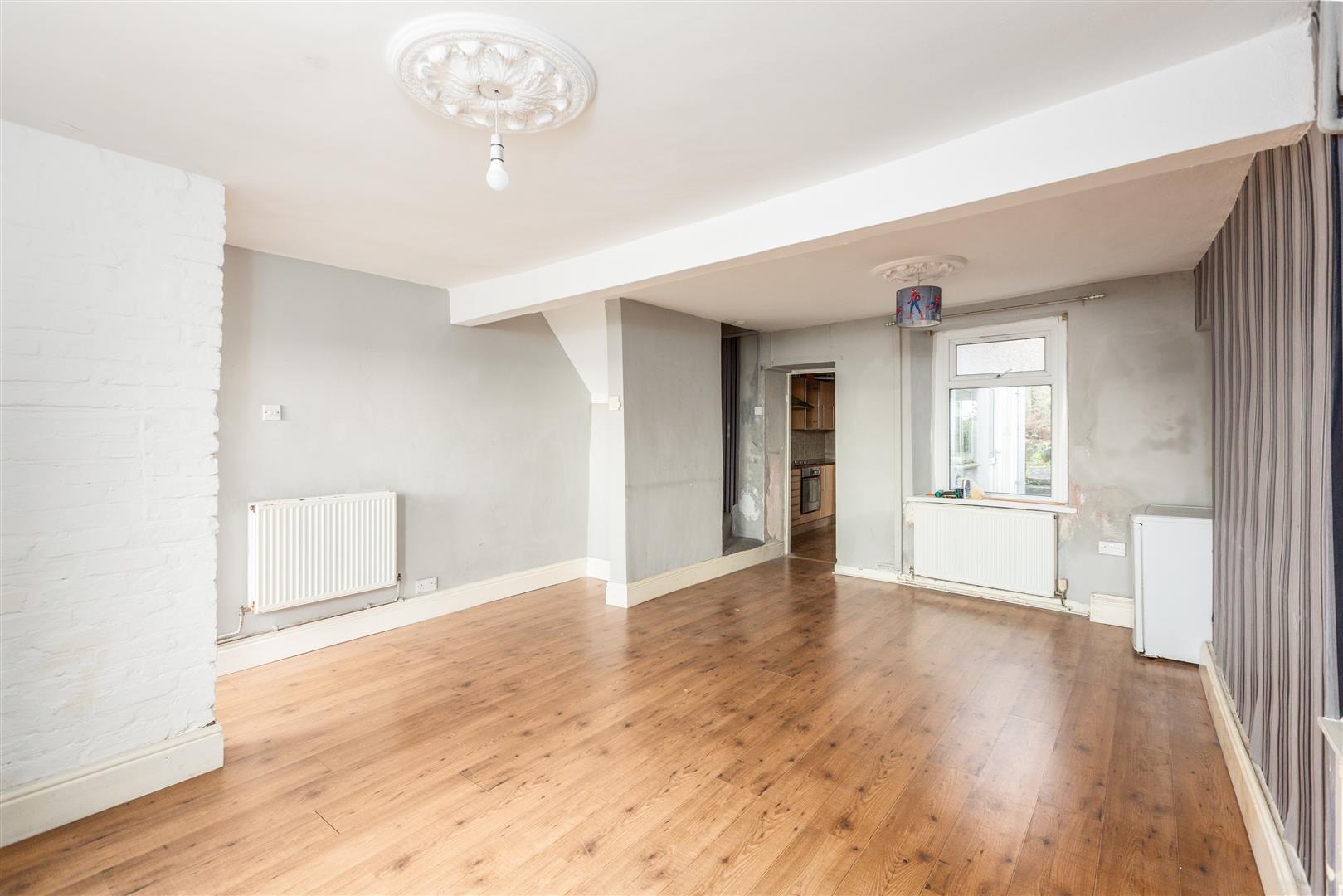 Fullers Row, Mount Pleasant, Swansea, SA1 6YW